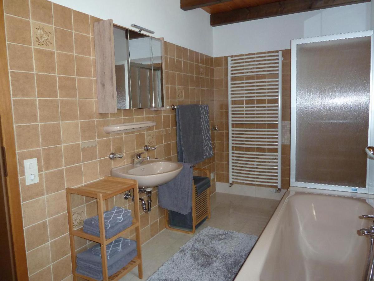 Ferienwohnung Urlaub Mit Aussicht Zenting Exterior photo